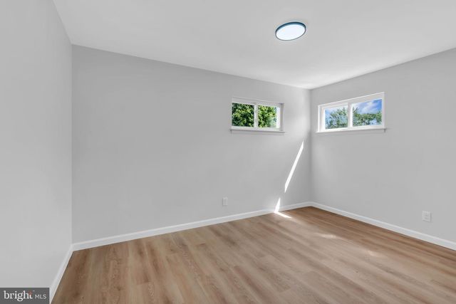 16 FALMOUTH RD, Hamilton, NJ 08620