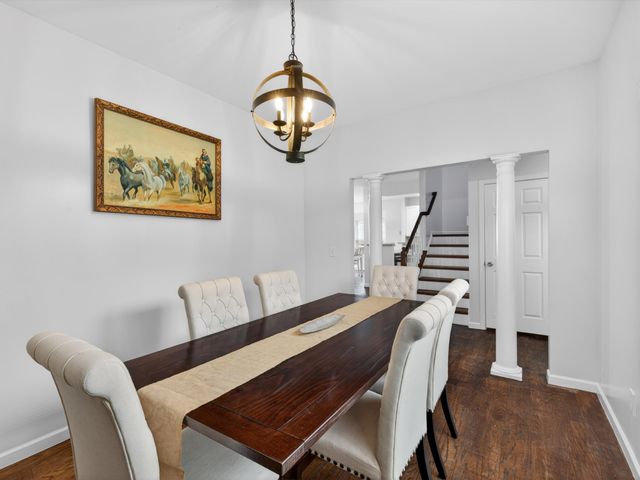 2548 Jordan Ridge Dr, Nashville, TN 37218