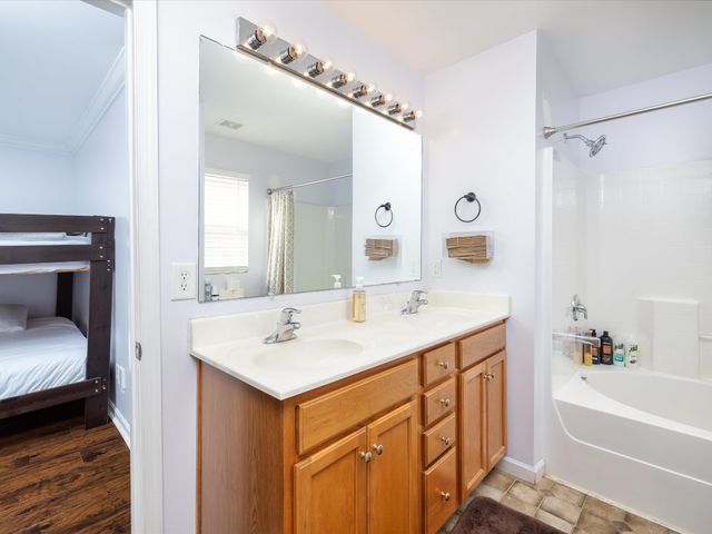 2548 Jordan Ridge Dr, Nashville, TN 37218