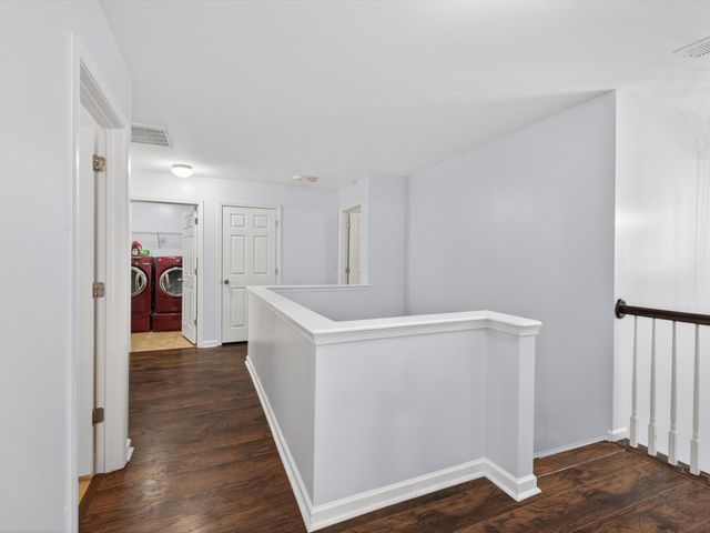 2548 Jordan Ridge Dr, Nashville, TN 37218