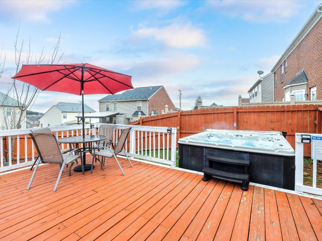 2548 Jordan Ridge Dr, Nashville, TN 37218
