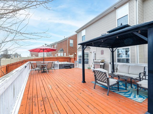 2548 Jordan Ridge Dr, Nashville, TN 37218