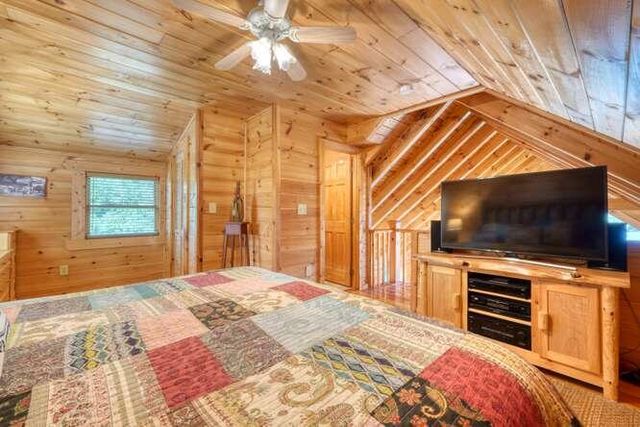 81 Grant Drive, Brasstown, NC 28902