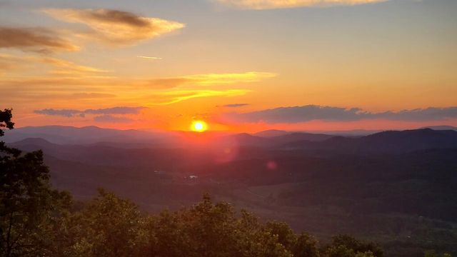81 Grant Drive, Brasstown, NC 28902