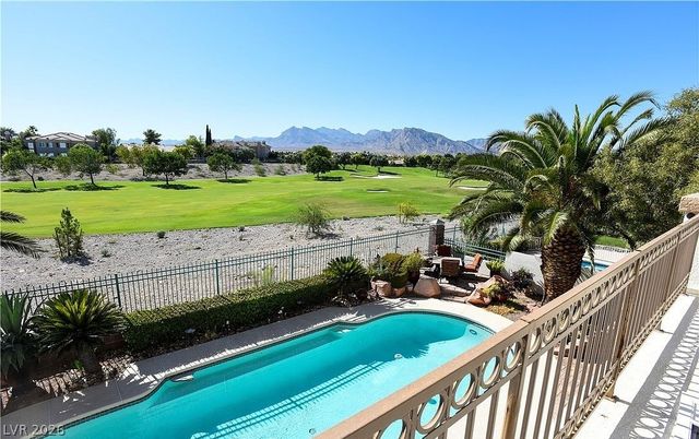 1817 Corta Bella Drive, Las Vegas, NV 89134