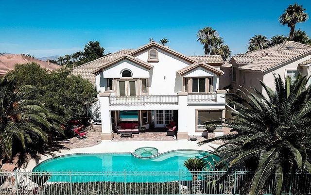 1817 Corta Bella Drive, Las Vegas, NV 89134