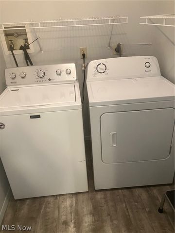 26187 Raintree Boulevard C5, Olmsted Falls, OH 44138