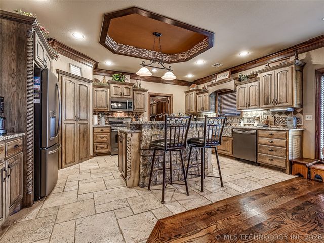 40800 N 3988 Road, Collinsville, OK 74021