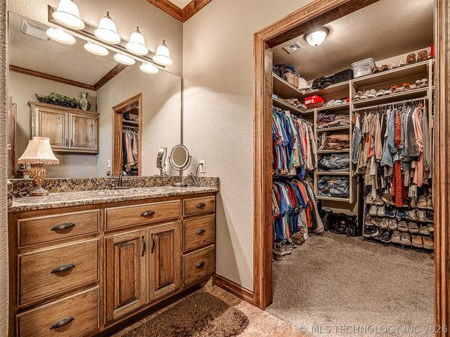 40800 N 3988 Road, Collinsville, OK 74021