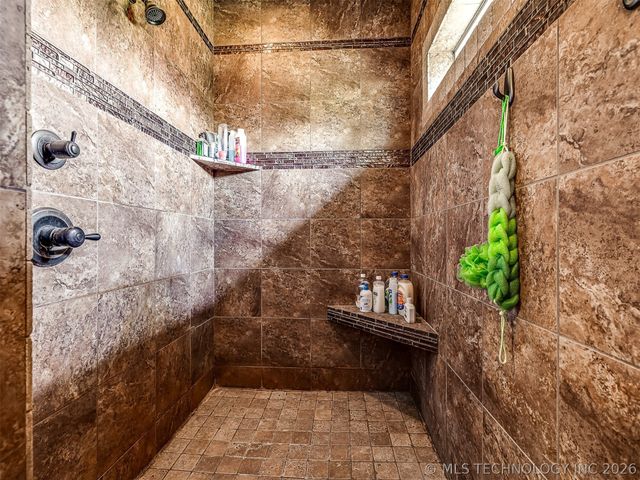 40800 N 3988 Road, Collinsville, OK 74021