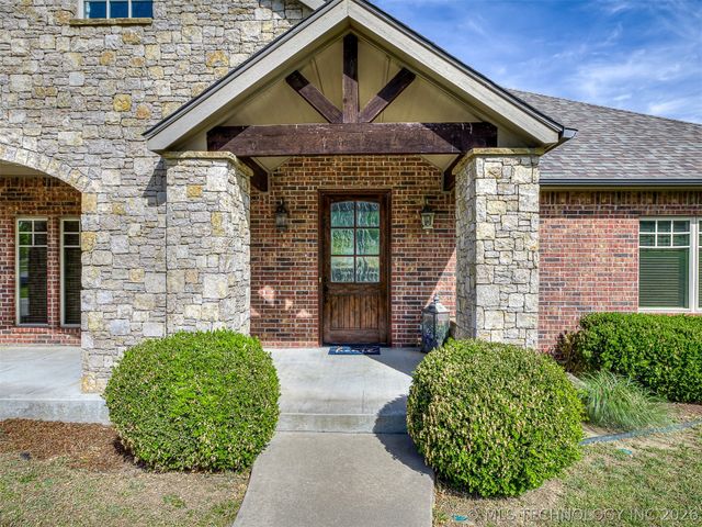 40800 N 3988 Road, Collinsville, OK 74021