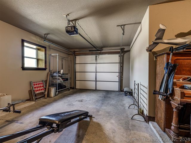 40800 N 3988 Road, Collinsville, OK 74021