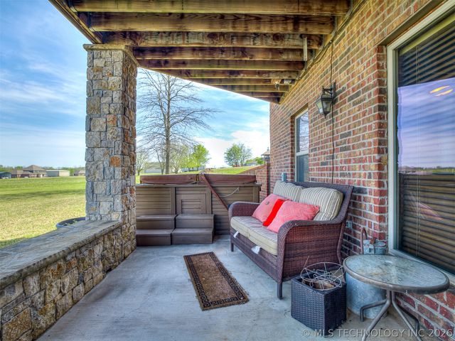 40800 N 3988 Road, Collinsville, OK 74021