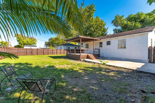 358 Pine Ct, Miami Springs, FL 33166