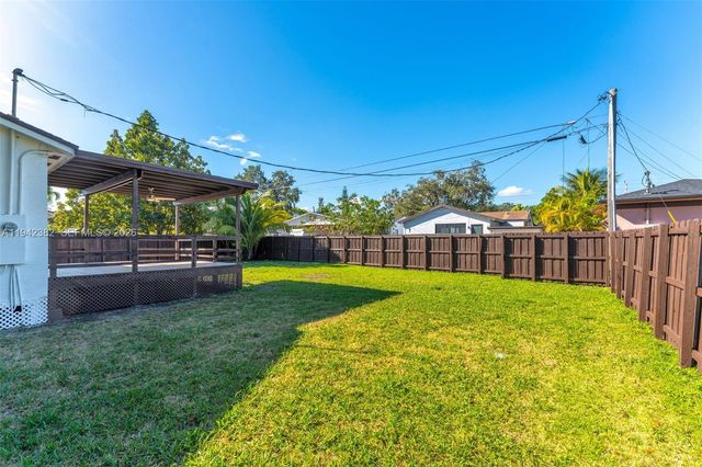 358 Pine Ct, Miami Springs, FL 33166