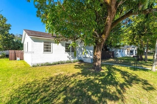 358 Pine Ct, Miami Springs, FL 33166