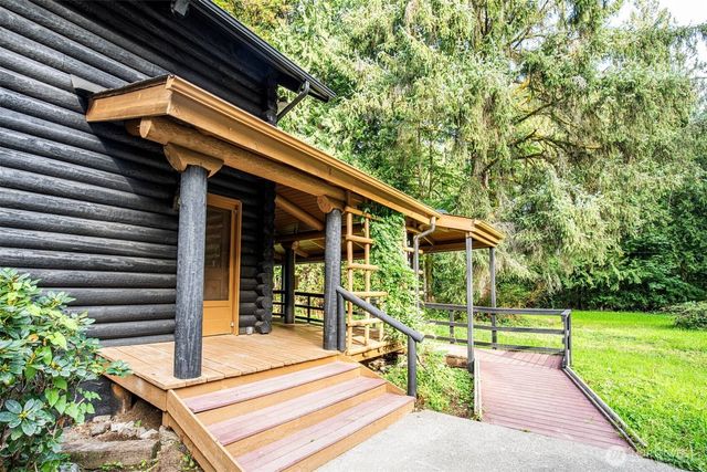 12107 155th Avenue NE, Arlington, WA 98223