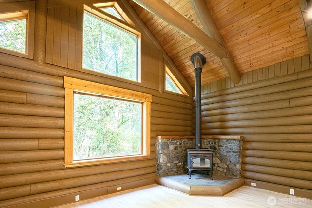 12107 155th Avenue NE, Arlington, WA 98223