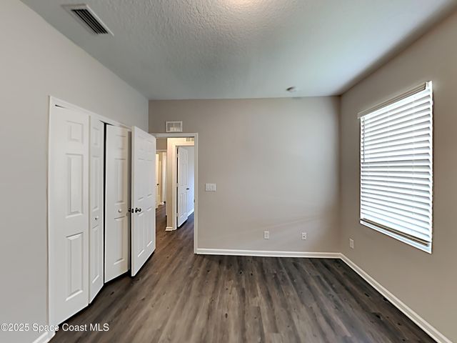 675 Pampas Street NW, Palm Bay, FL 32907