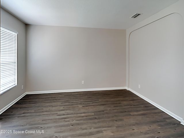 675 Pampas Street NW, Palm Bay, FL 32907