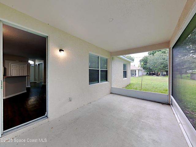 675 Pampas Street NW, Palm Bay, FL 32907