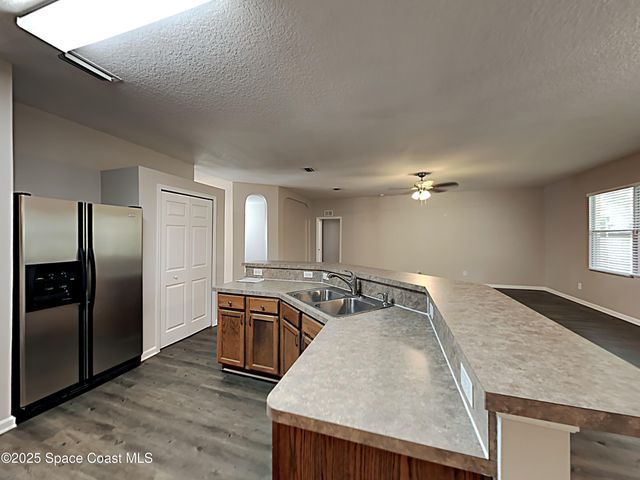 675 Pampas Street NW, Palm Bay, FL 32907