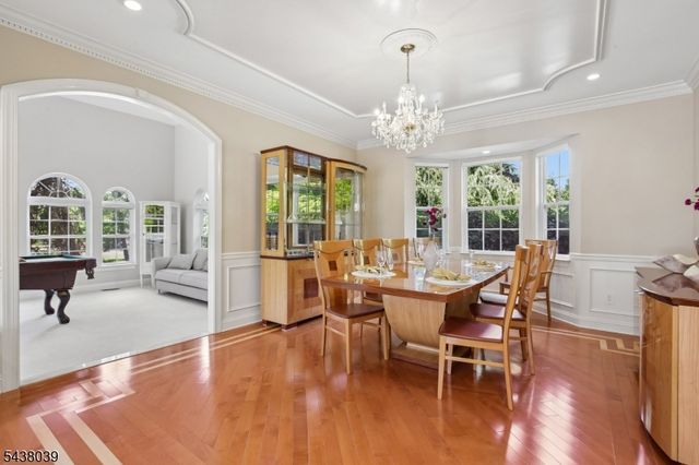 11 Valley Wood Dr, Franklin Twp., NJ 08873