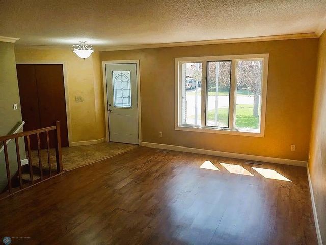 3531 1st Street N, Fargo, ND 58102