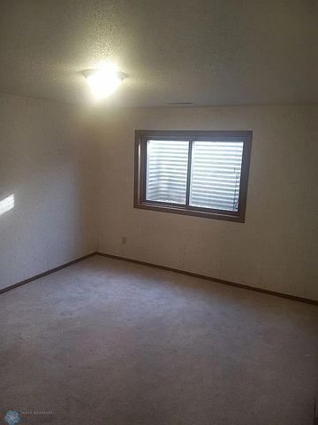 3531 1st Street N, Fargo, ND 58102