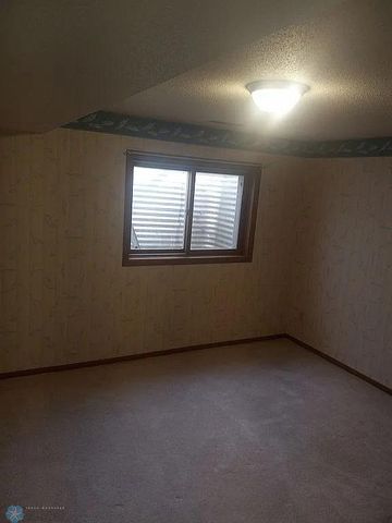 3531 1st Street N, Fargo, ND 58102