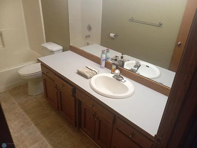 3531 1st Street N, Fargo, ND 58102