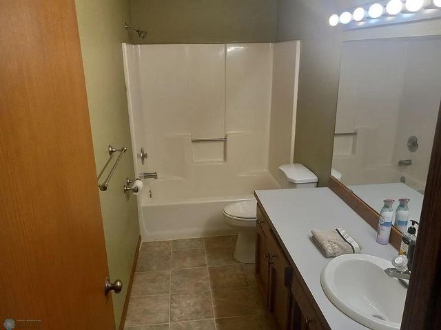 3531 1st Street N, Fargo, ND 58102