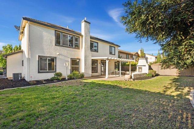 6704 Rawley Way, Elk Grove, CA 95757