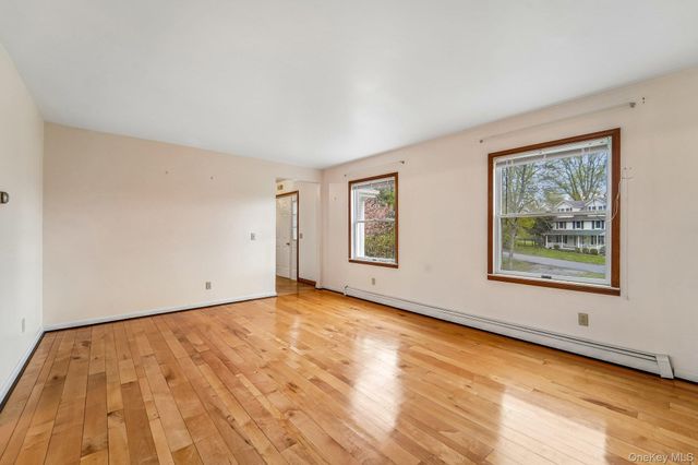71 Four Corners Road, Warwick, NY 10990