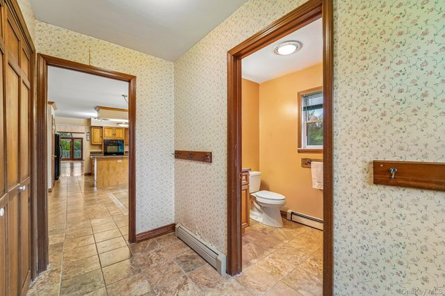 71 Four Corners Road, Warwick, NY 10990