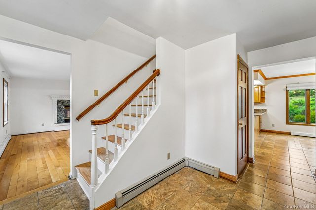 71 Four Corners Road, Warwick, NY 10990