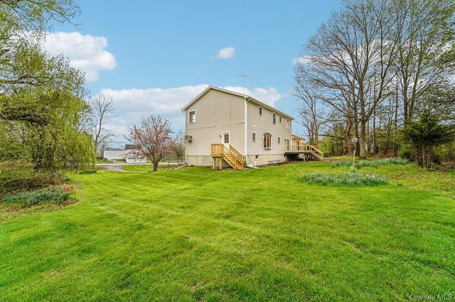 71 Four Corners Road, Warwick, NY 10990