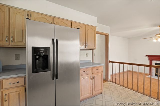 6620 Old Bethany Road, Charlestown, IN 47111