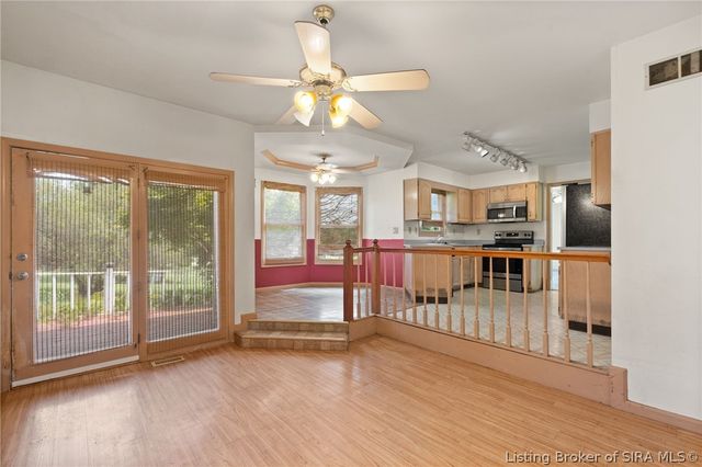 6620 Old Bethany Road, Charlestown, IN 47111