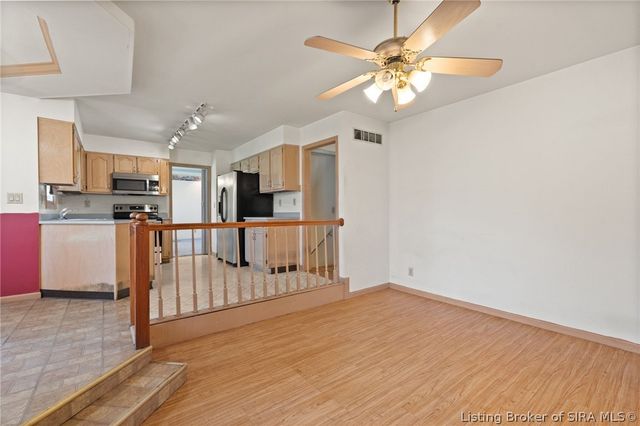 6620 Old Bethany Road, Charlestown, IN 47111