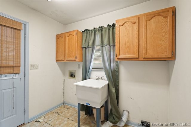 6620 Old Bethany Road, Charlestown, IN 47111