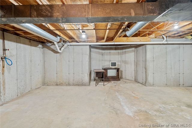6620 Old Bethany Road, Charlestown, IN 47111