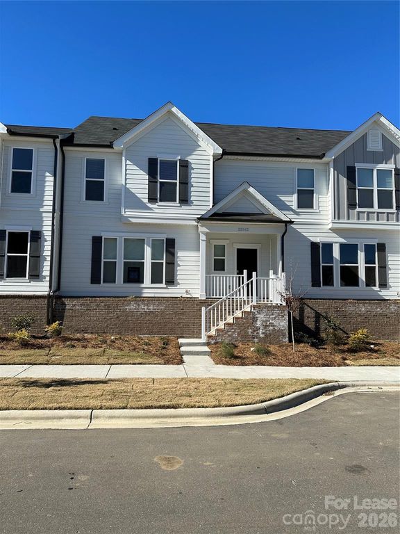 22043 Lani Drive, Charlotte, NC 28273