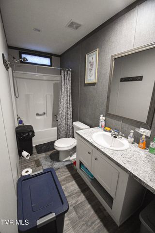 255 Rolling Hills Drive, Church Hill, TN 37642