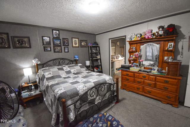 255 Rolling Hills Drive, Church Hill, TN 37642