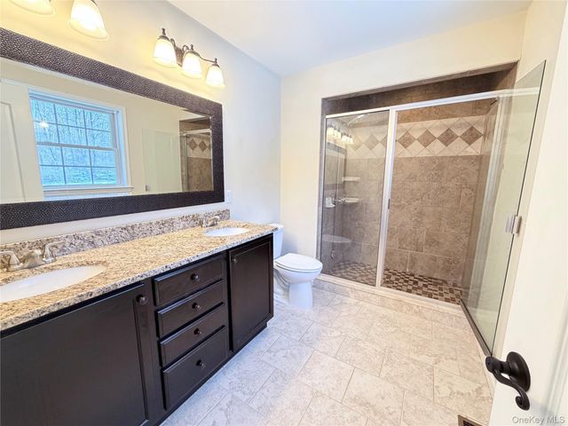 750 Mullock Road, Port Jervis, NY 12771