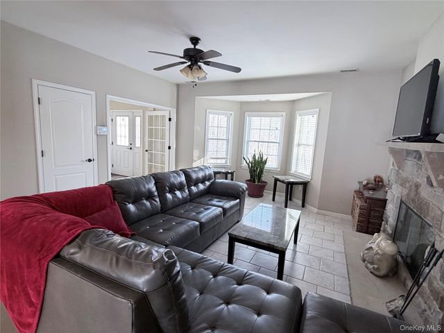 750 Mullock Road, Port Jervis, NY 12771