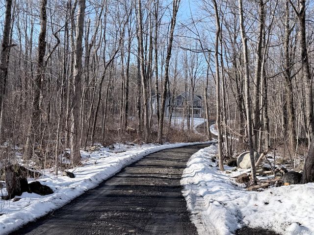 750 Mullock Road, Port Jervis, NY 12771