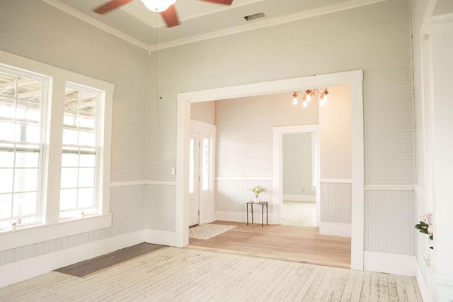 604 Avenue B, Lexington, TX 78947