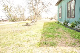 604 Avenue B, Lexington, TX 78947